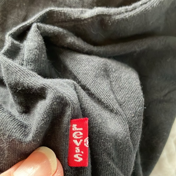 Women's Levi's Logo perfect Black tee - Picture 4 of 7